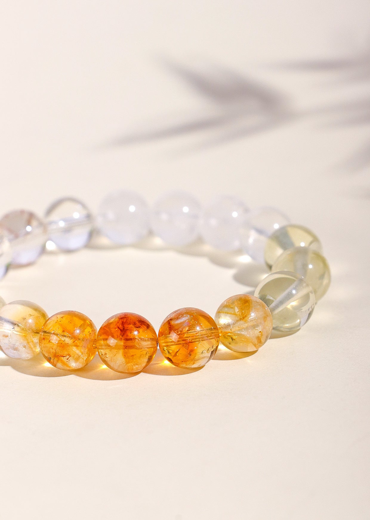 Planderful Fortune's Favor Bracelet – Premium Crystal Elegance