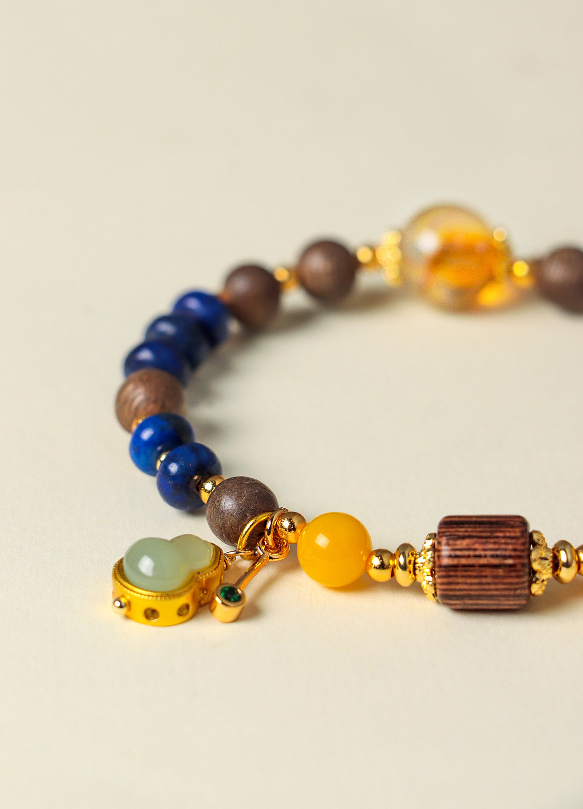 Lapis Lazuli Agarwood Crystal Bracelet