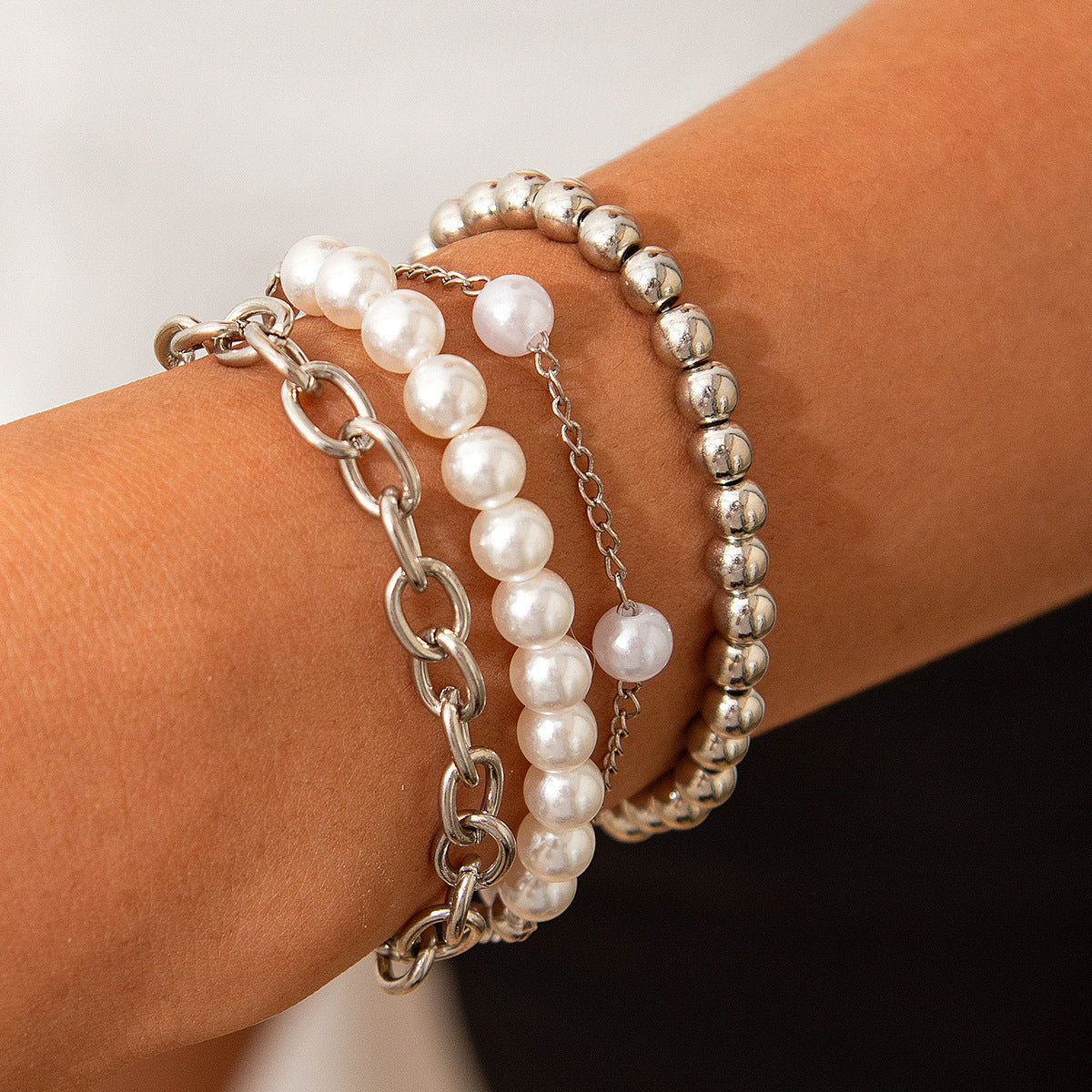 Planderful Vienna Verve Layered Chain Bracelet For Women Imitation Pearl Bead Stacked Jewelry Everyday Glam