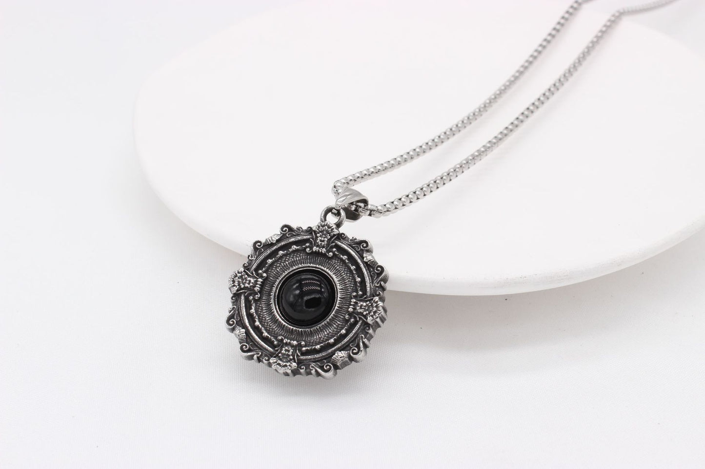 Planderful Gothic Black Stone Titanium Steel Tag Pendant For Men And Women Unisex Protection Statement Jewelry