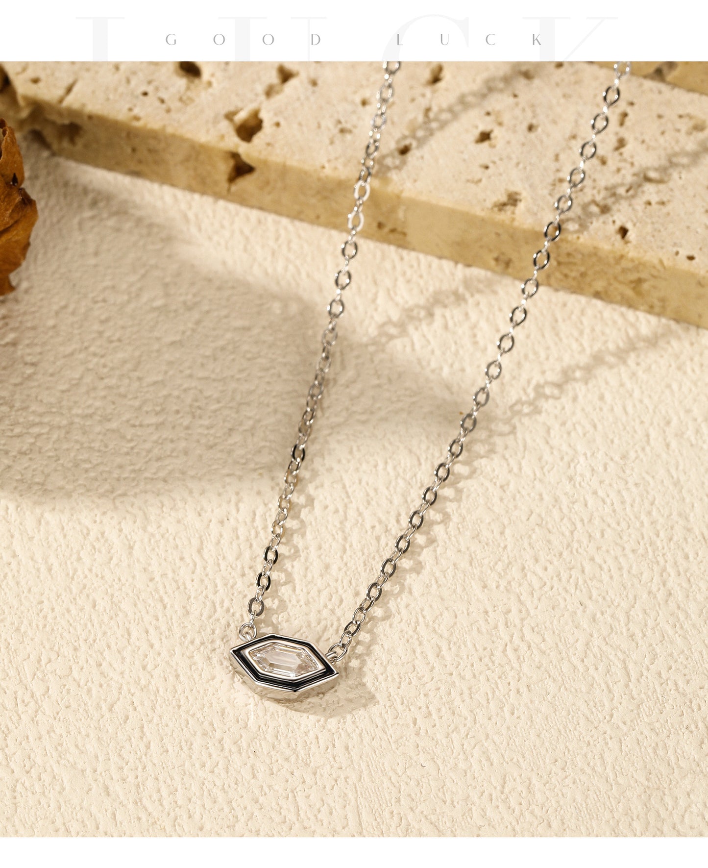 Planderful Everyday Genie S925 Silver Japanese Geometric Hexagon Necklace – Feminine Minimalist Clavicle Chain