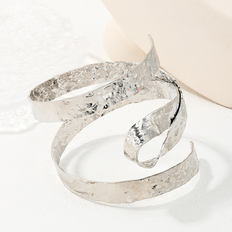 Irregular Elegance: Handcrafted High-End Metal Bracelet for Women