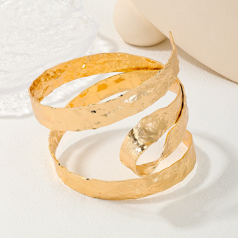 Irregular Elegance: Handcrafted High-End Metal Bracelet for Women
