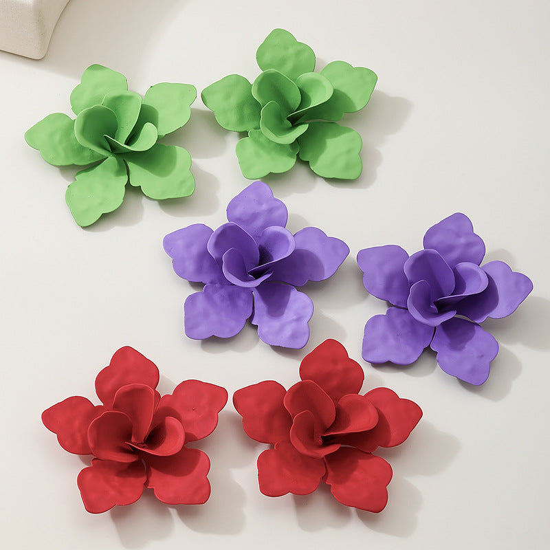Planderful Vienna Verve Earrings – Exaggerated Big Flower Design