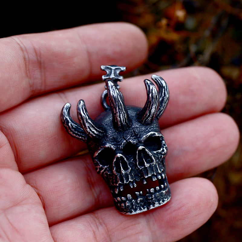 Gothic-Inspired Double Skull Pendant in Titanium Steel for Men - Retro Punk Hip Hop Jewelry Wholesale