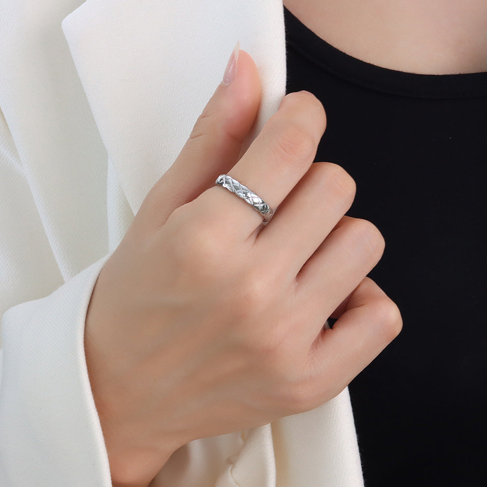 Golden Zircon French Style Ring with Retro Flair