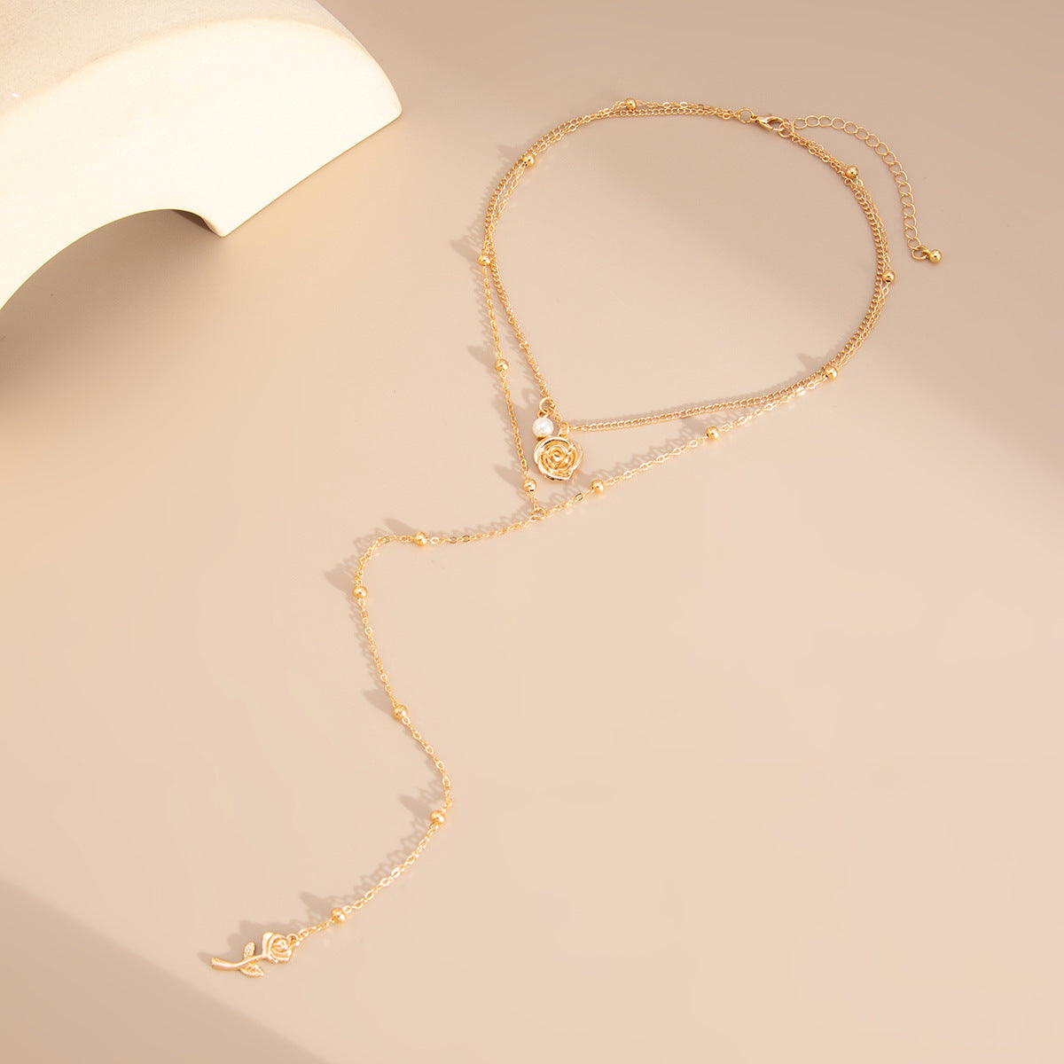 Planderful Vienna Verve Necklace – Elegant Imitation Pearl Stacking Design