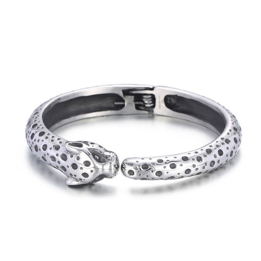 Punk Wind Titanium Steel Animal Leopard Open Bracelet – Stainless