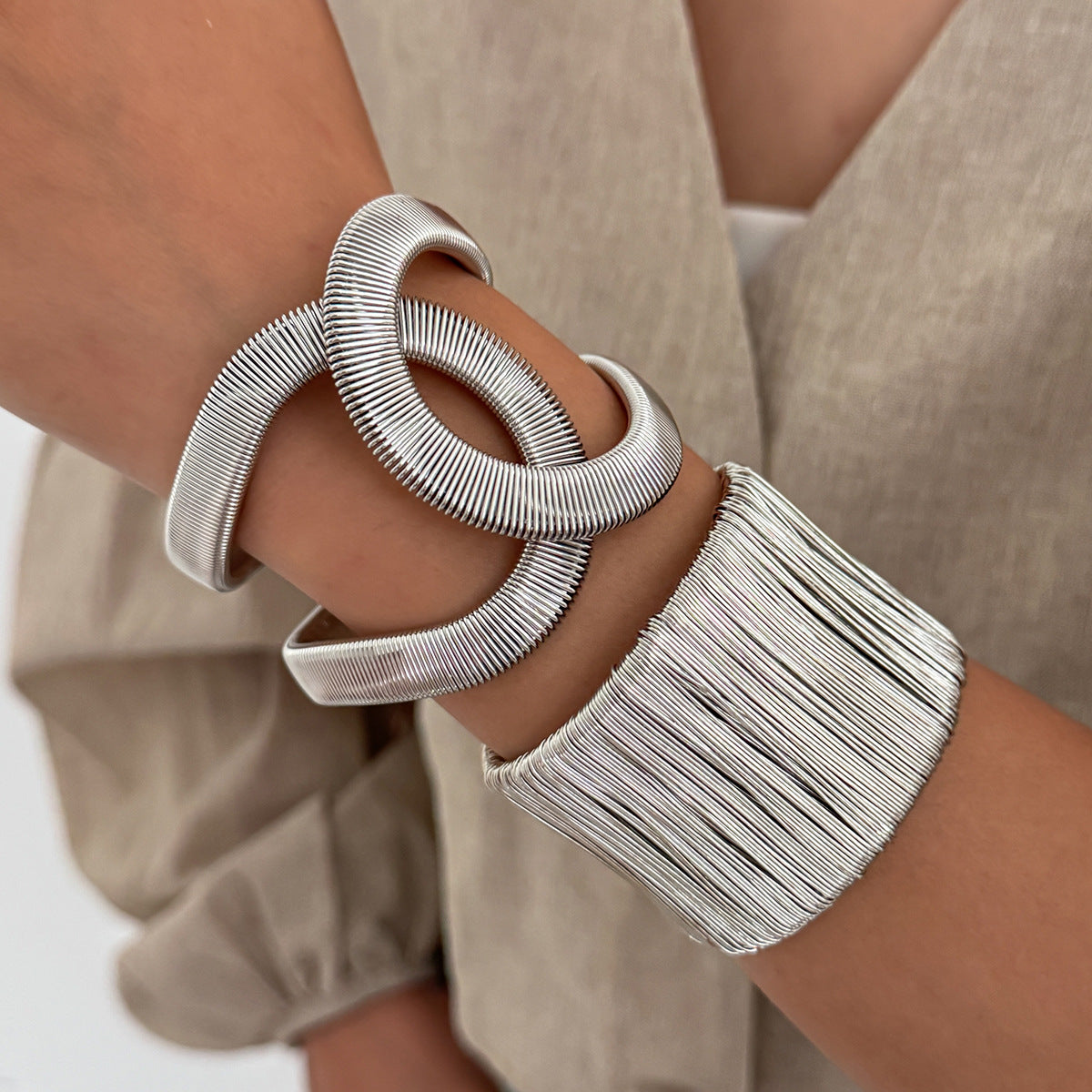 Personalized Wire Winding Bracelet For Women Planderful Vienna Verve Statement Retro Hollow Cross Opening