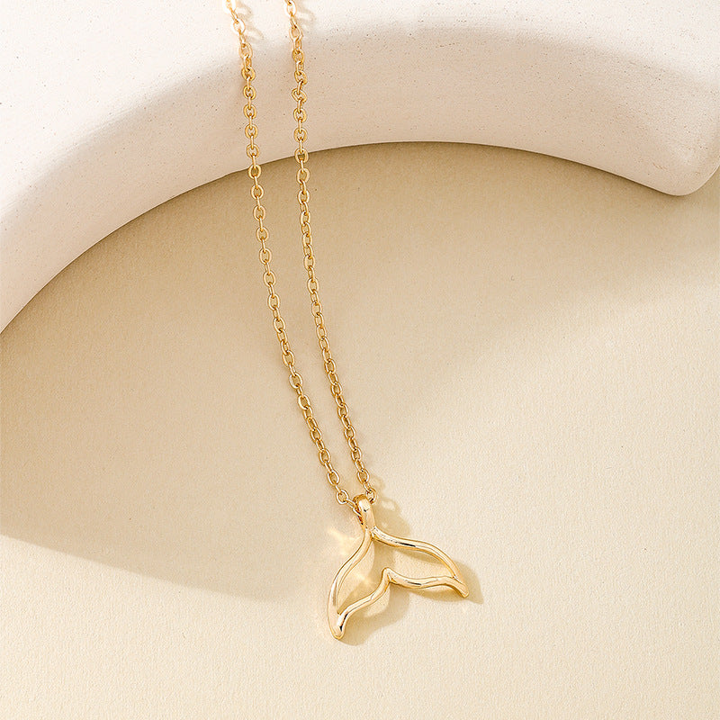 Planderful Vienna Verve Necklace – Stylish Metal Hollow Mermaid Tail Design