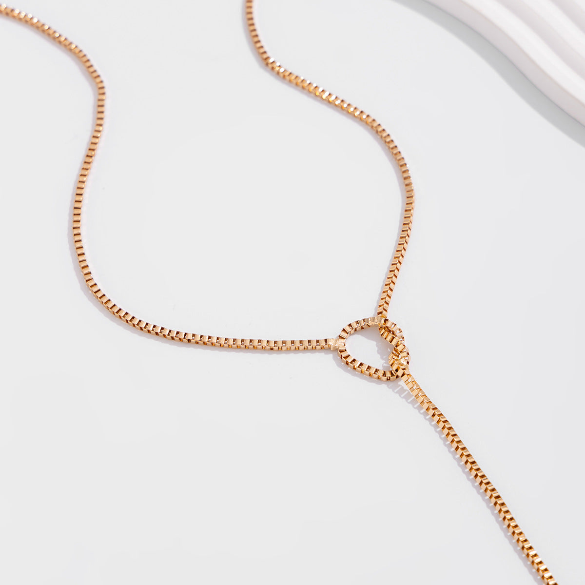 Planderful Vienna Verve Necklace – Elegant Y-Shaped Fringed Design