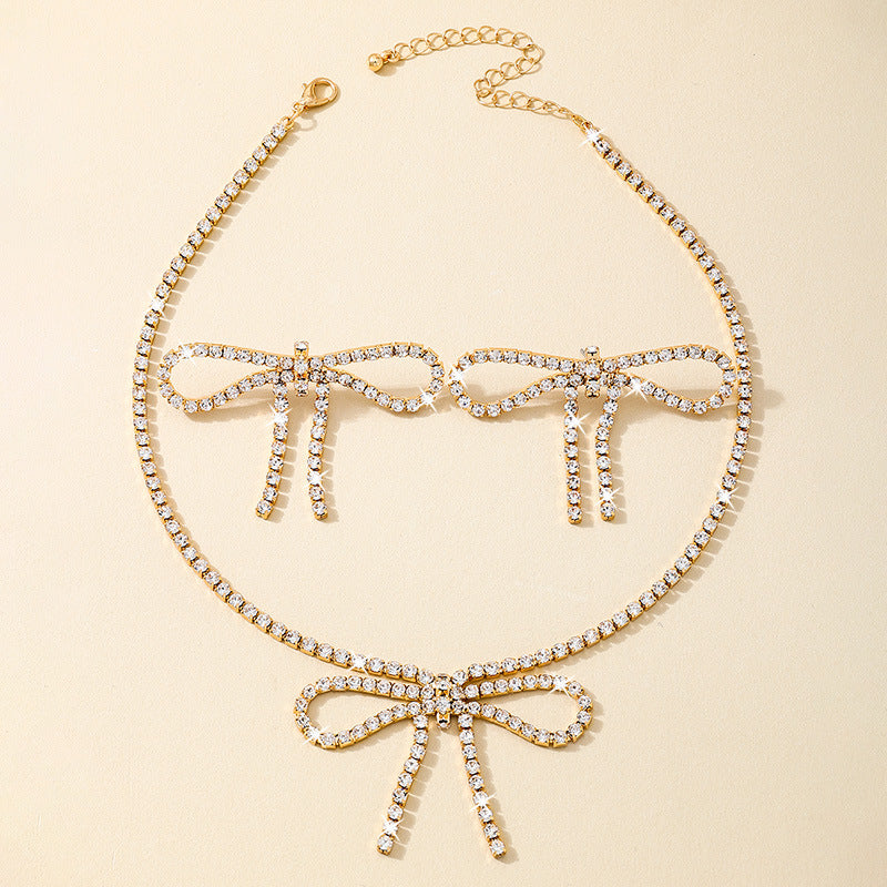 Elegant Retro Women's Jewelry Set by Planderful Vienna Verve