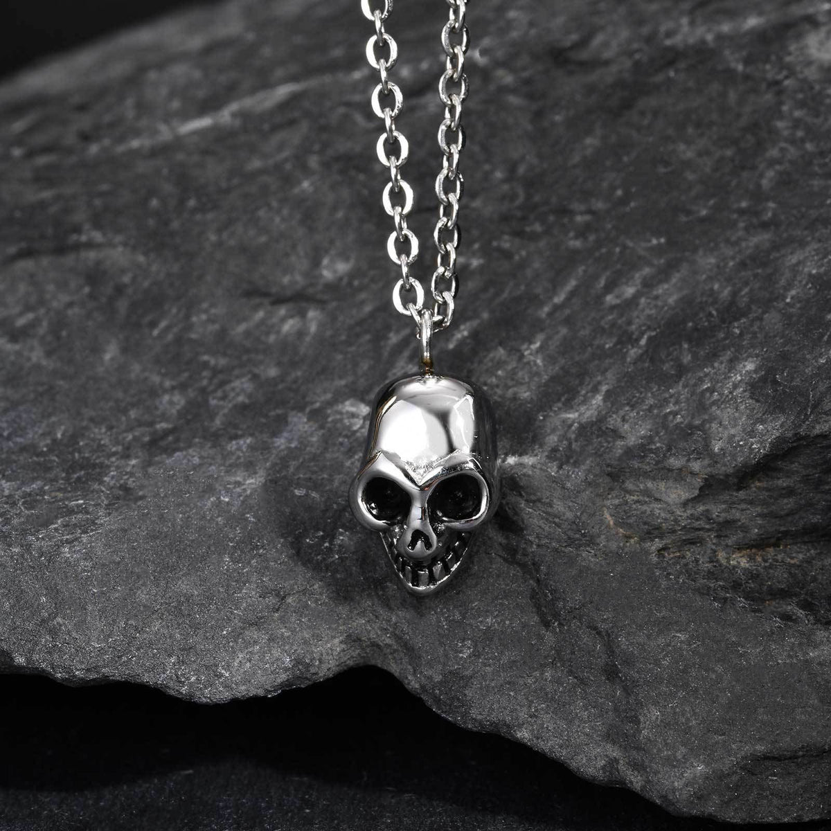 Stainless Steel Flat Cross Chain Skull Head Pendant Necklace