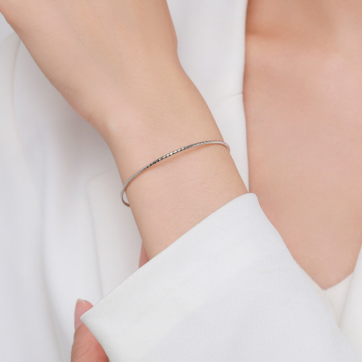 Everyday Genie Snake Bone Sterling Silver Bracelet