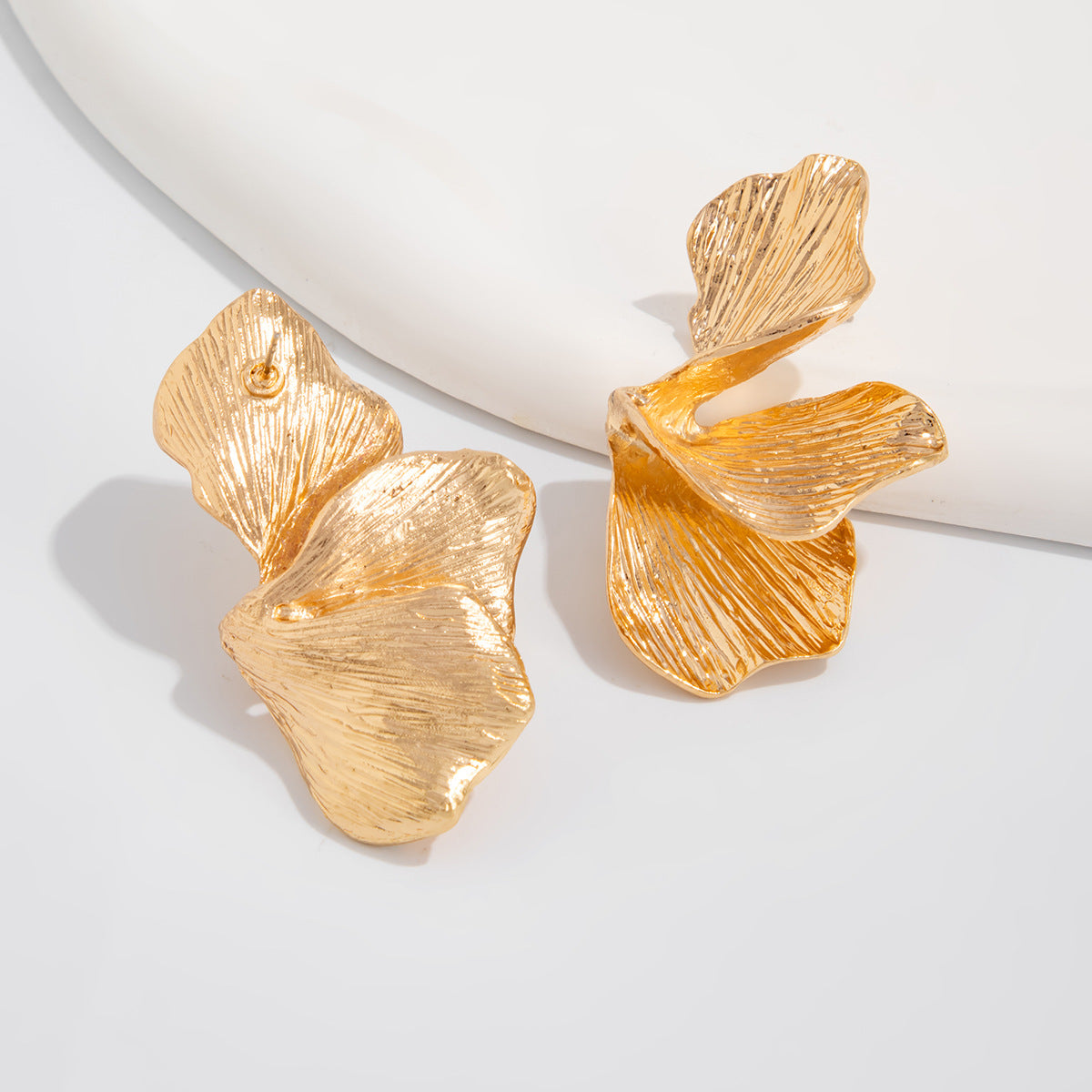 Planderful Vienna Verve Earrings – Creative Geometric Design with Pearl Accents