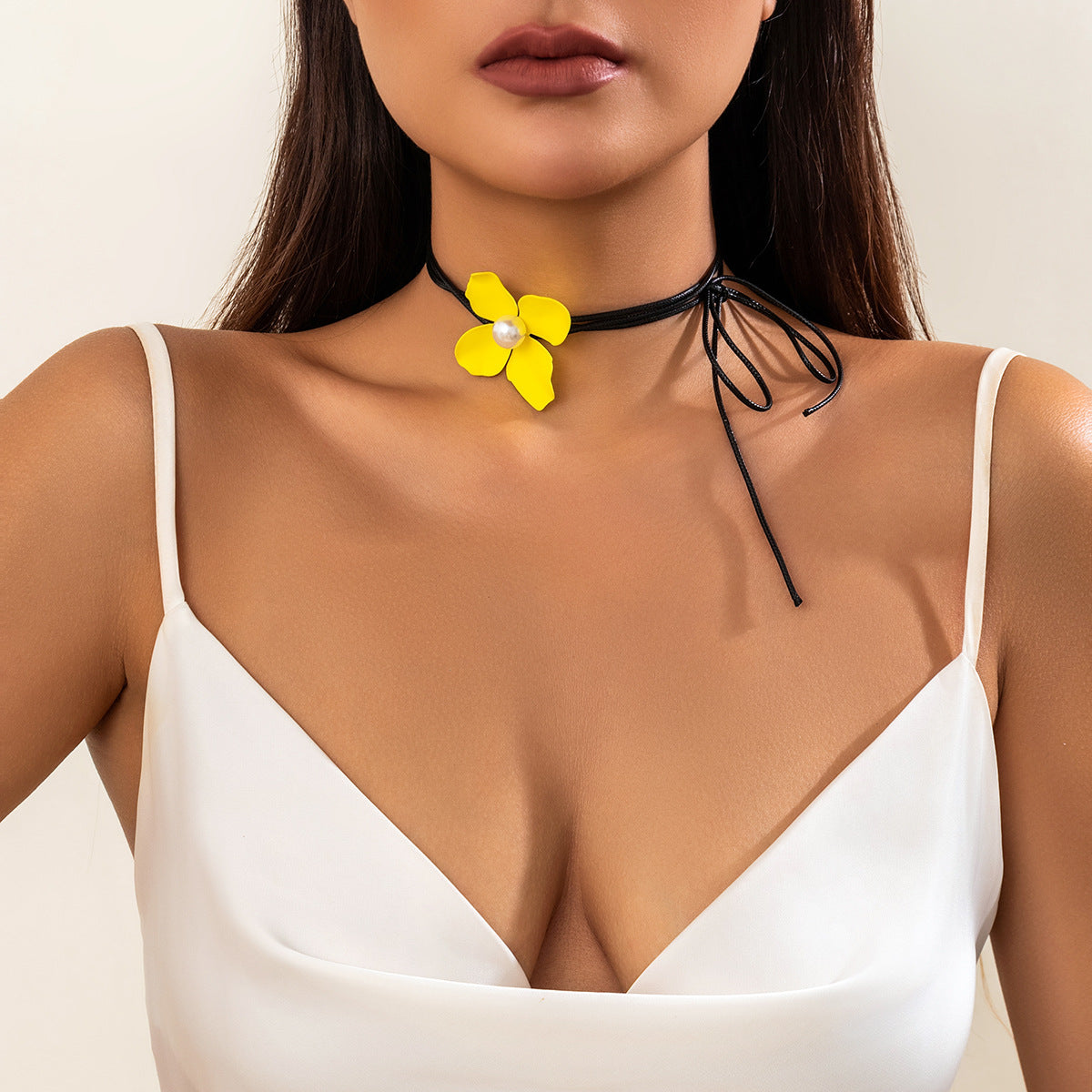 Hot Girl Flower Collar Women's Simple Pull-on Wax Line Tassel Necklace