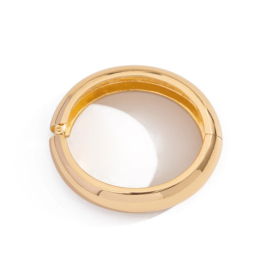 Planderful Vienna Verve Retro Metal Bracelet For Women Simple Round Face Statement