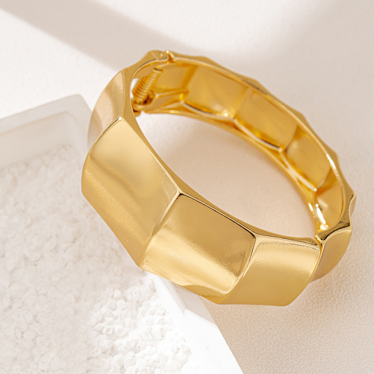 Stylish Metal Geometric Bracelet for Women by Planderful