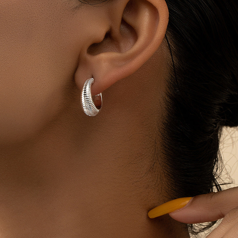 Chic C-Shaped Metal Earrings with a Cold Wind Vibe - Wholesale Opportunity