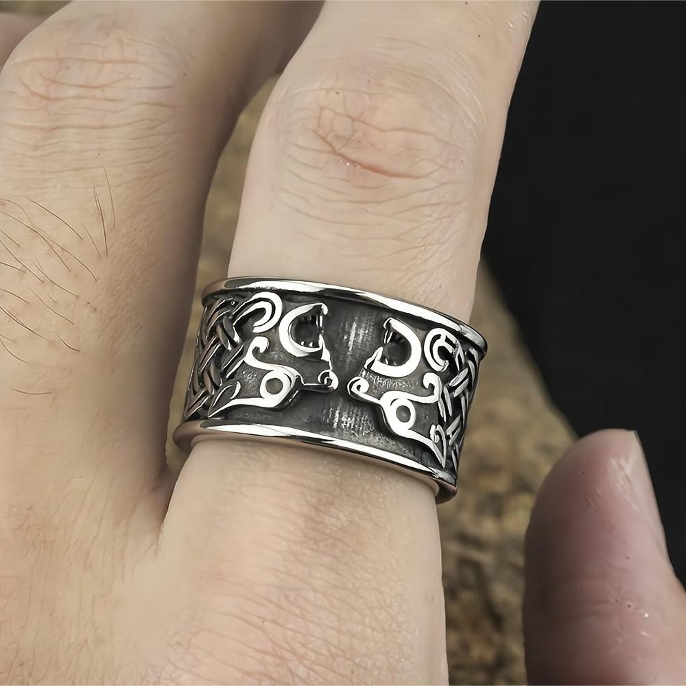 European and American Jewelry Wholesale Men's Titanium Steel Viking Double Wolf Head Ring
