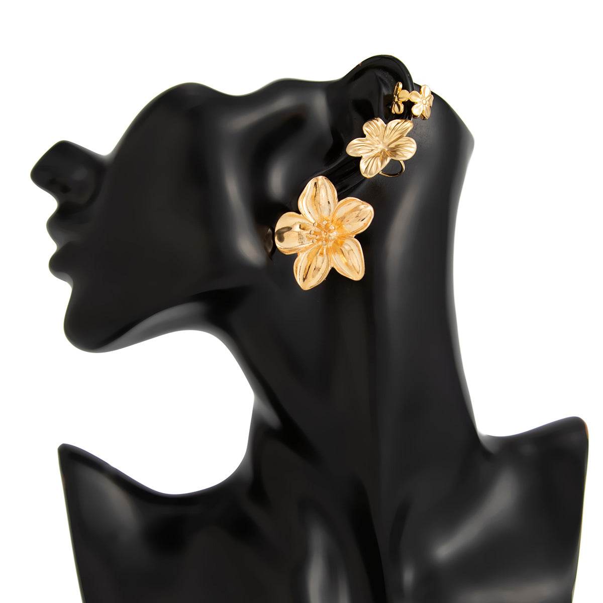 Planderful Vienna Verve Starfish Ear Clips Set For Boho Beach Vacation Lovers Lightweight Statement Jewelry
