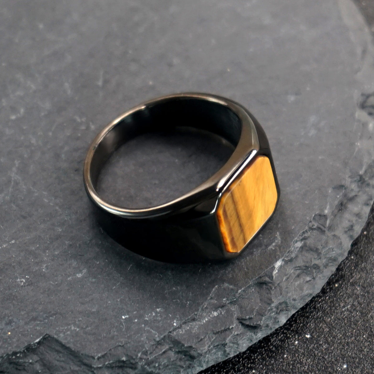 Planderful Everyday Genie Titanium Steel Black Ring With Natural Stone For Men And Unisex Statement Jewelry