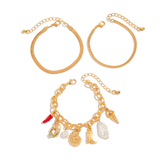 Planderful Vienna Verve Bracelet – Ocean Style Conch Crab Claw Pendant