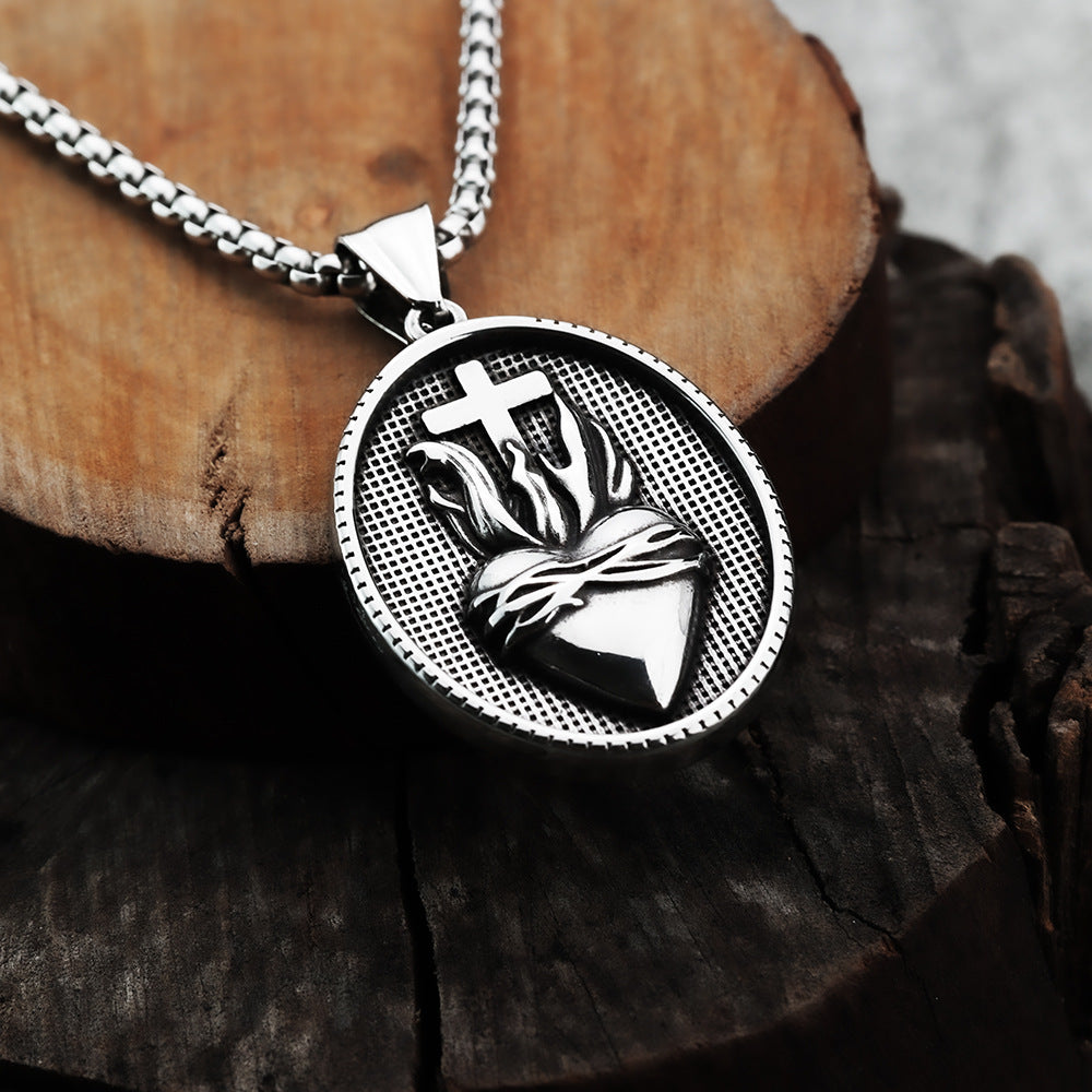 European And American Retro Men's Titanium Steel Necklace Heart-Shaped Pendant Spot Wholesale