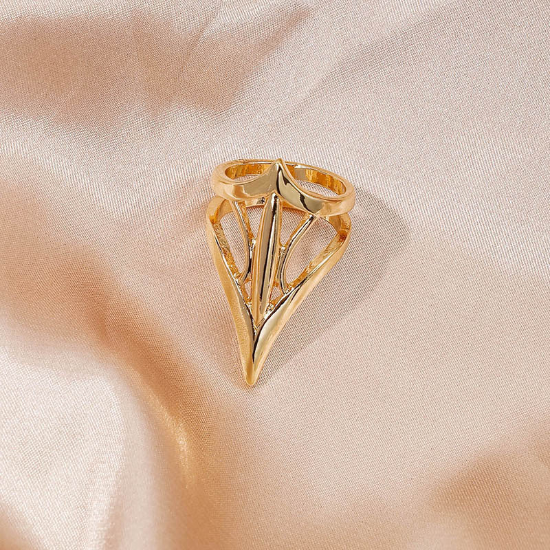 Royal Majesty Metal Finger Buckle Ring - Elegant Vienna Verve Collection