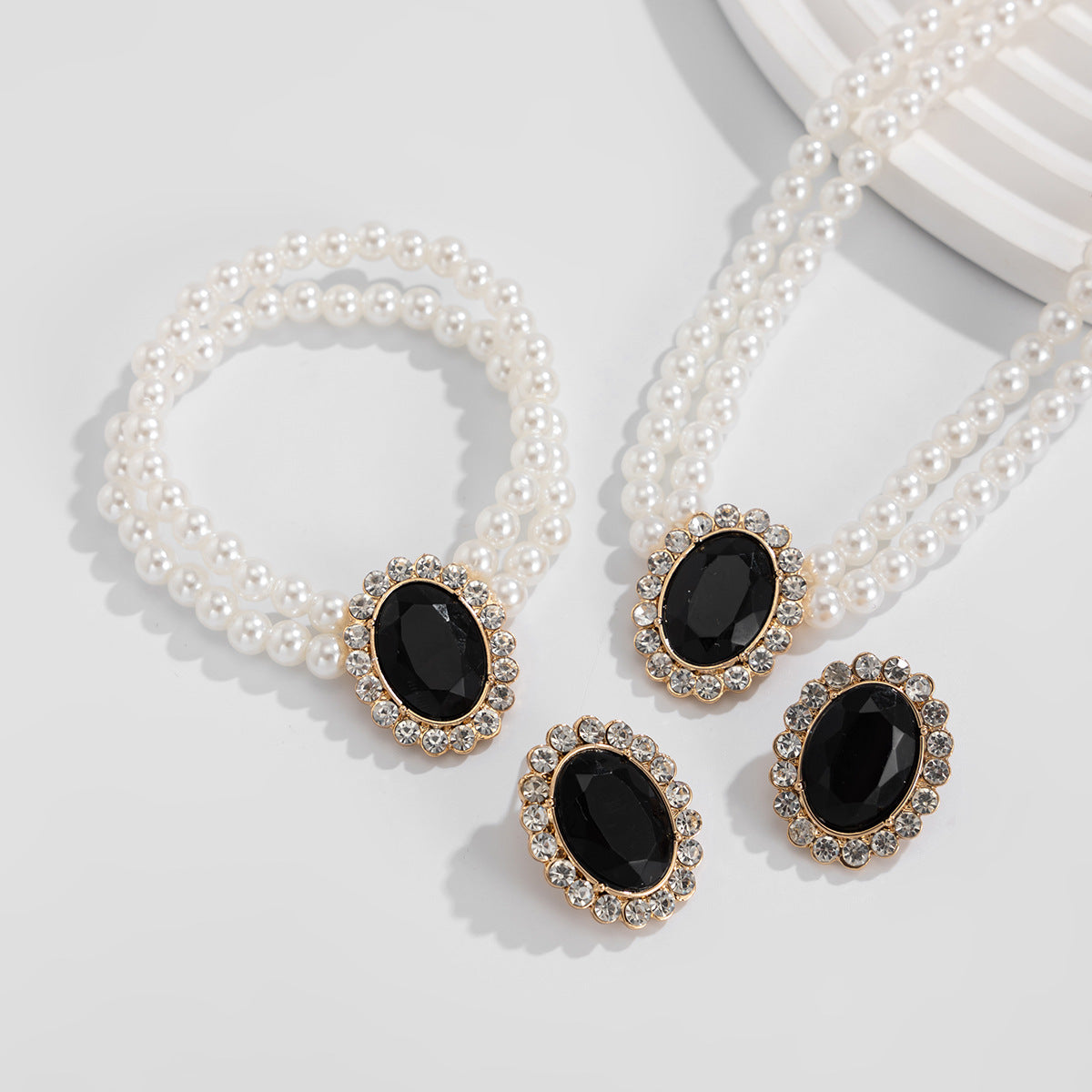 Planderful Vienna Verve Collection – Elegant Retro Pearl and Zircon Jewelry Set