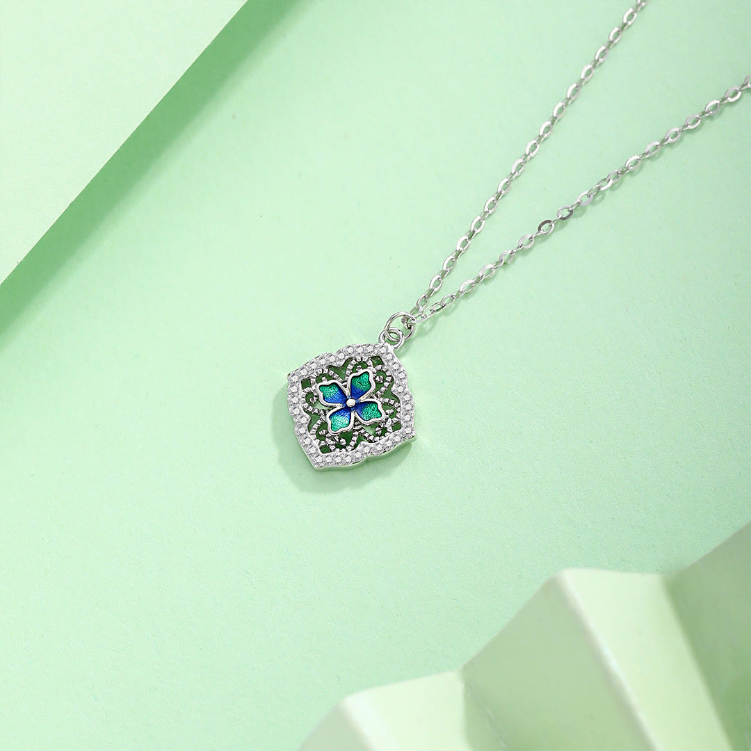 Planderful Sterling Silver Four Leaf Clover Pendant Necklace For Women Light Luxury Lace Collarbone Chain