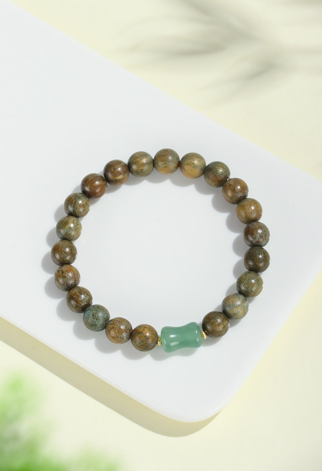 Planderful Fortune's Favor Bracelet – Retro Ethnic Style with Cat Claw Beads