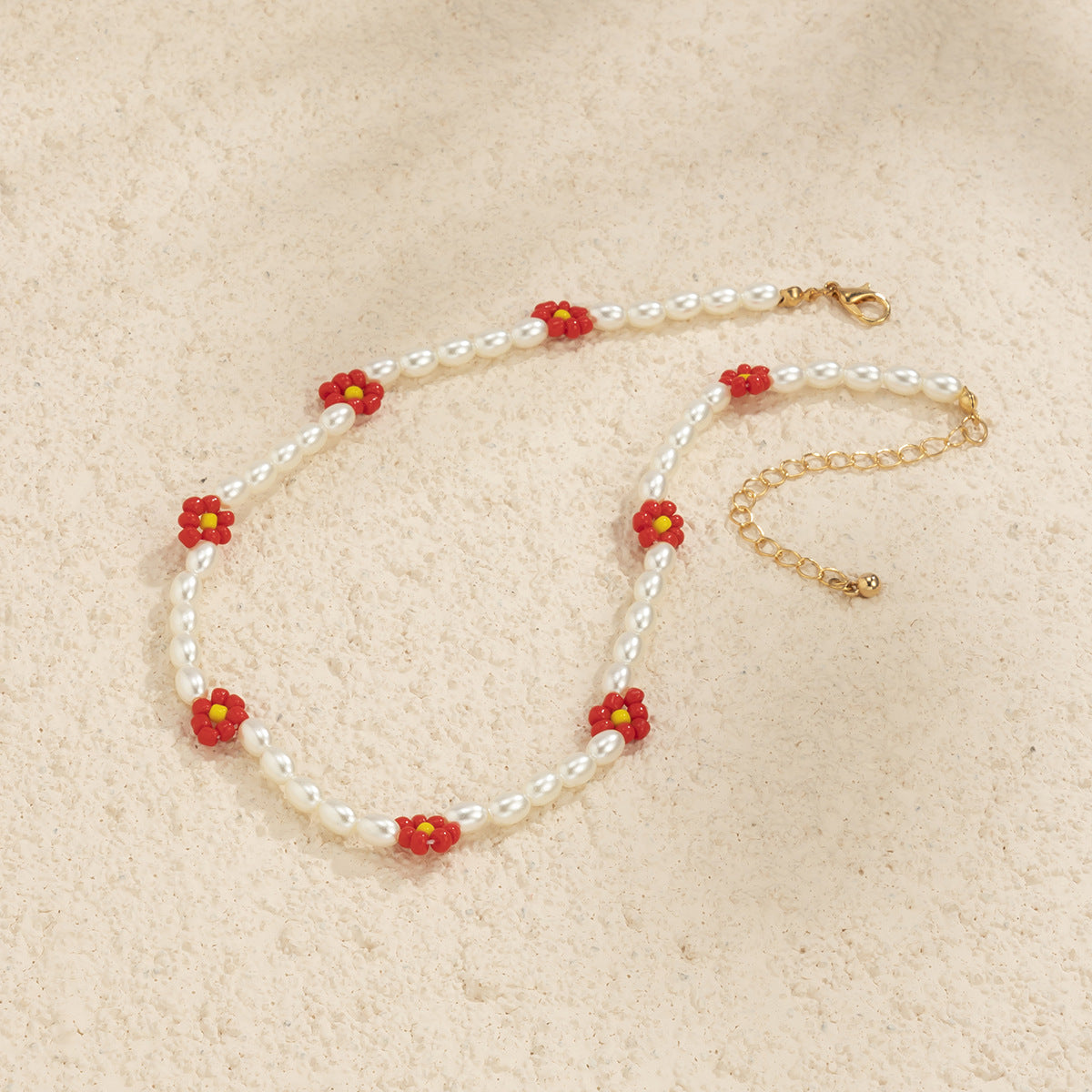 Planderful Vienna Verve Bohemian Daisy Collarbone Necklace Beaded Imitation Pearl For Boho Chic Women