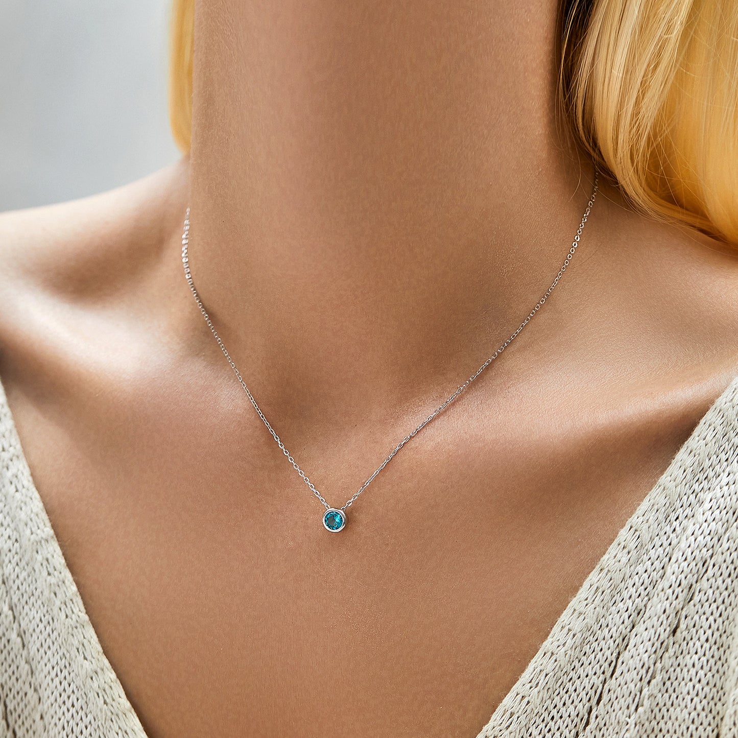 Planderful Collection S925 Sterling Silver British Vintage Paraiba Zircon Pendant Necklace Women – Small Personality Charm