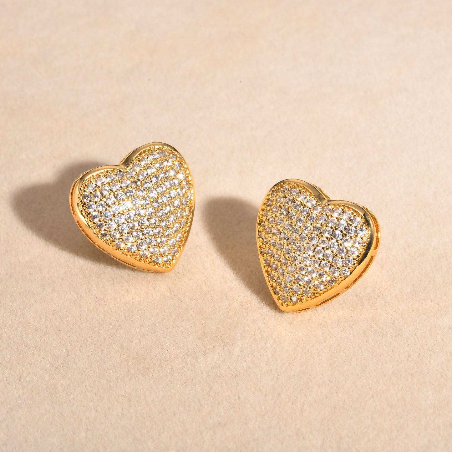 Jewelry Copper With Zircon Heart Stud Earrings In 18K Gold