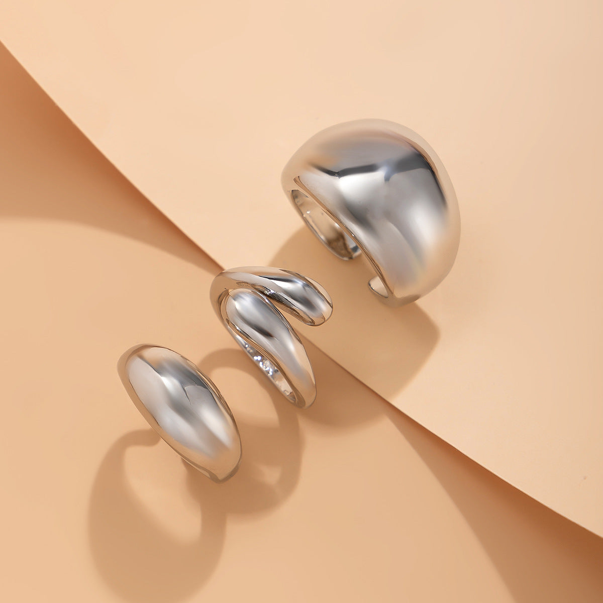 Planderful Vienna Verve Geometric Open Ring Lava Metal Texture For Modern Fashion Lovers