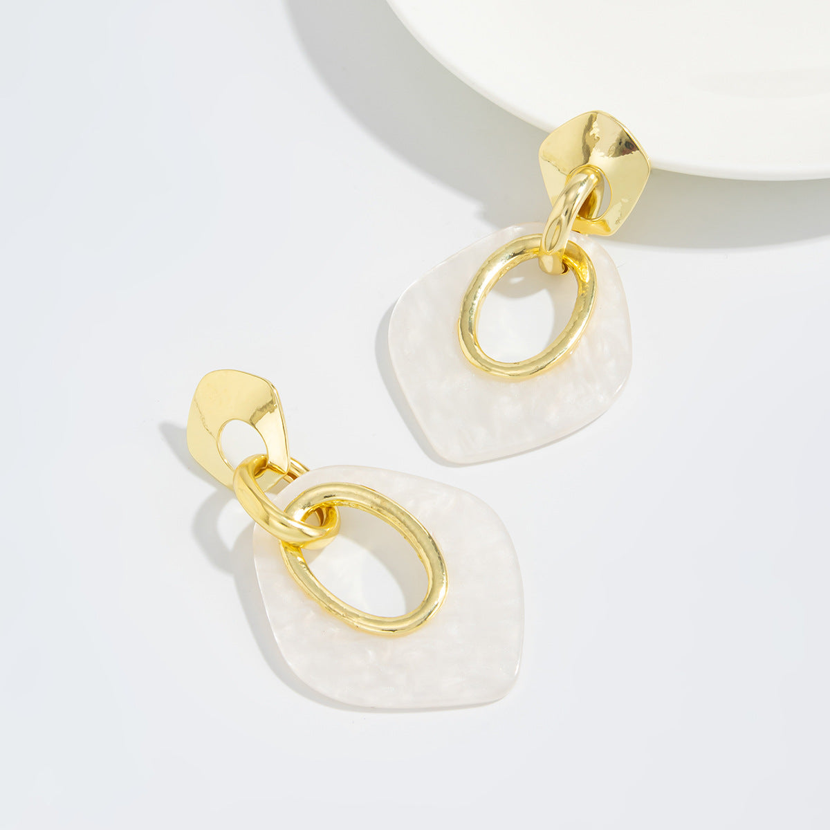 Planderful Vienna Verve Geometric Resin Earrings For Modern Women Bold Statement