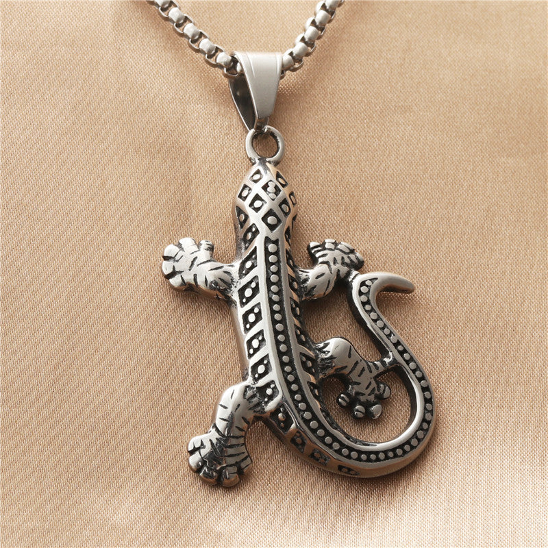 Titanium Steel Gecko Pendant Necklace for Men - Retro Punk Lizard Design