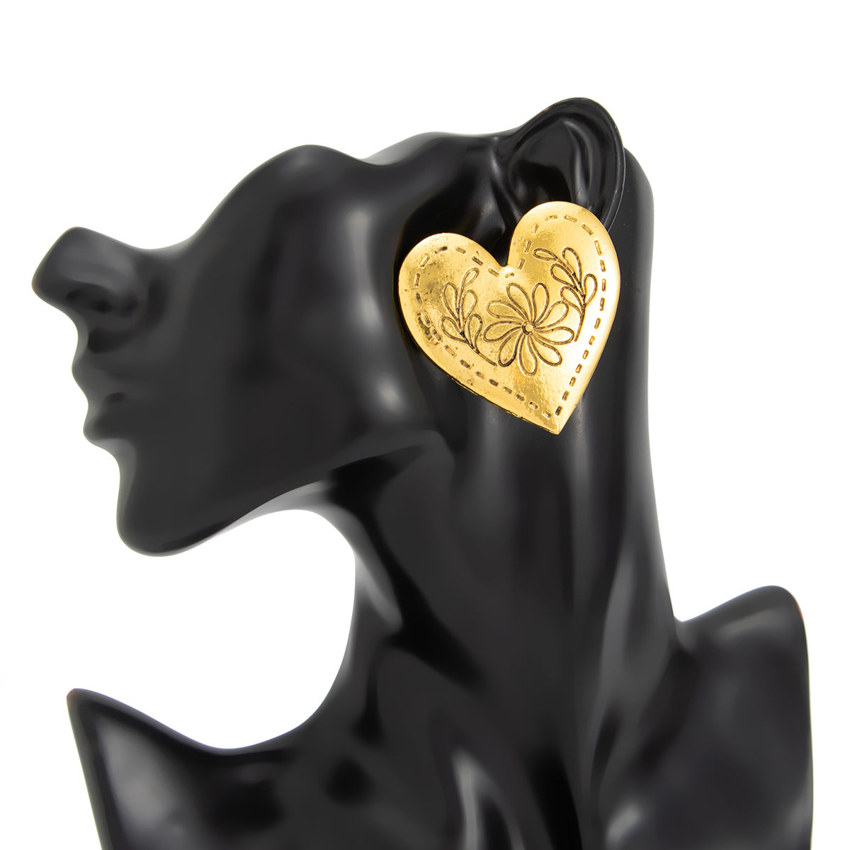 Planderful Vienna Verve Love Shape Stud Earrings Embossed European Retro Heart Jewelry For Women