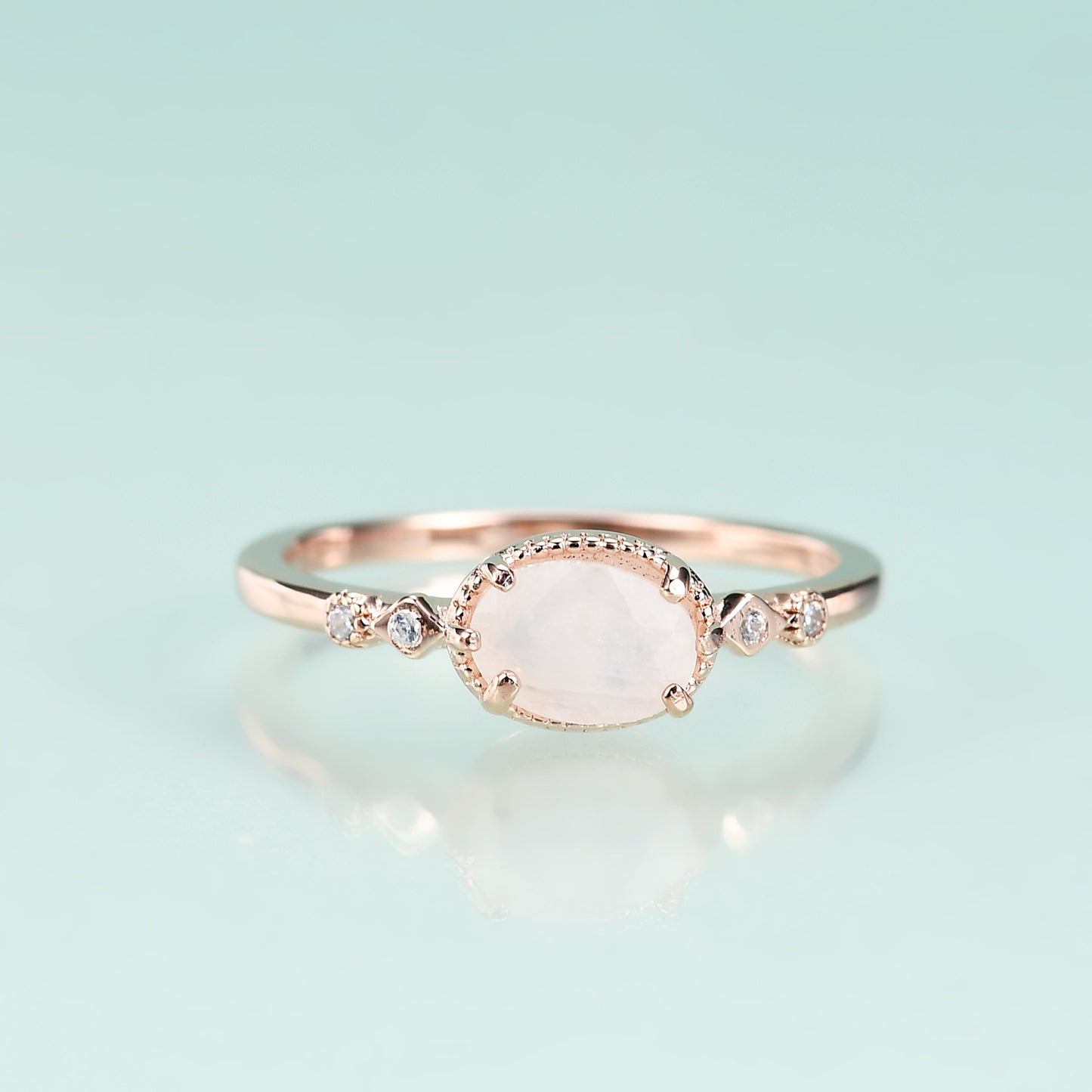 Stylish Oval Natural Moonstone Silver Ring
