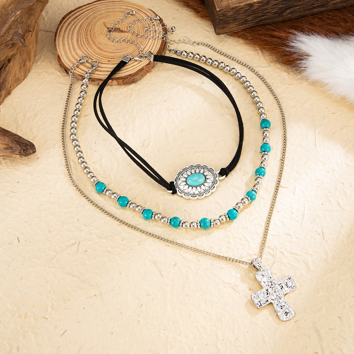 Retro Imitation Turquoise Stacked Western Denim National Cactus Cow Head Pendant Neck Necklace