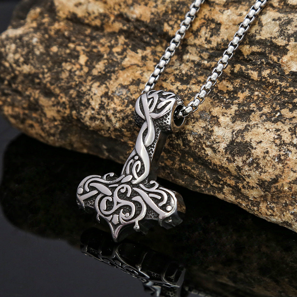 European and American Personalized Fashion Jewelry Thor's Hammer Pendant Necklace