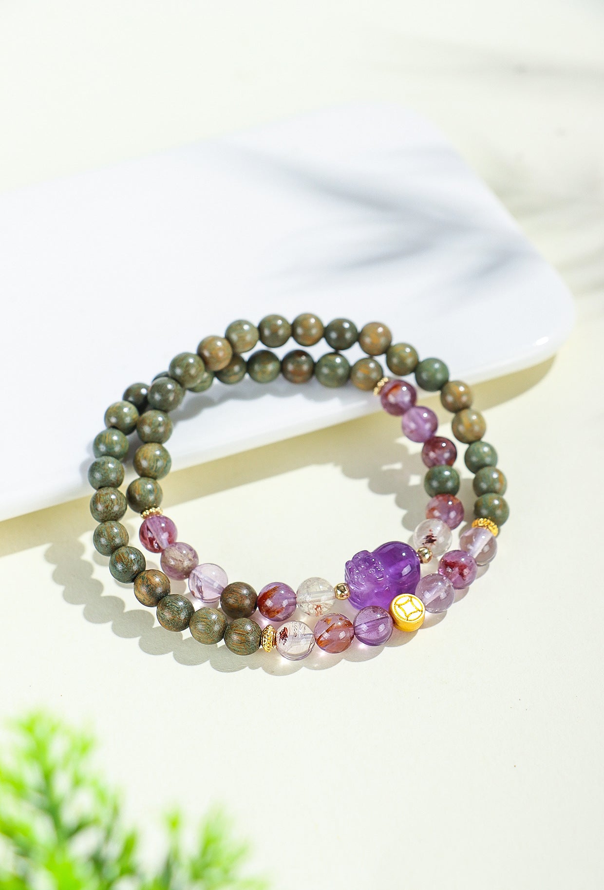 Planderful Fortune's Favor Bracelet – Unique Amethyst and Sandalwood Design