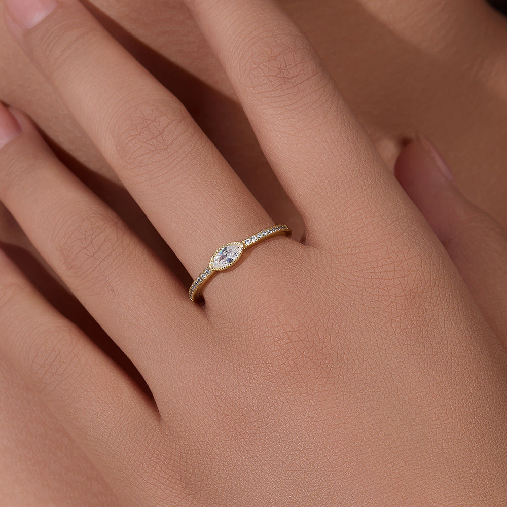 Japanese S925 Sterling Silver Horse'S Eye Zircon Ring Exquisite Zircon Tail Ring Hand