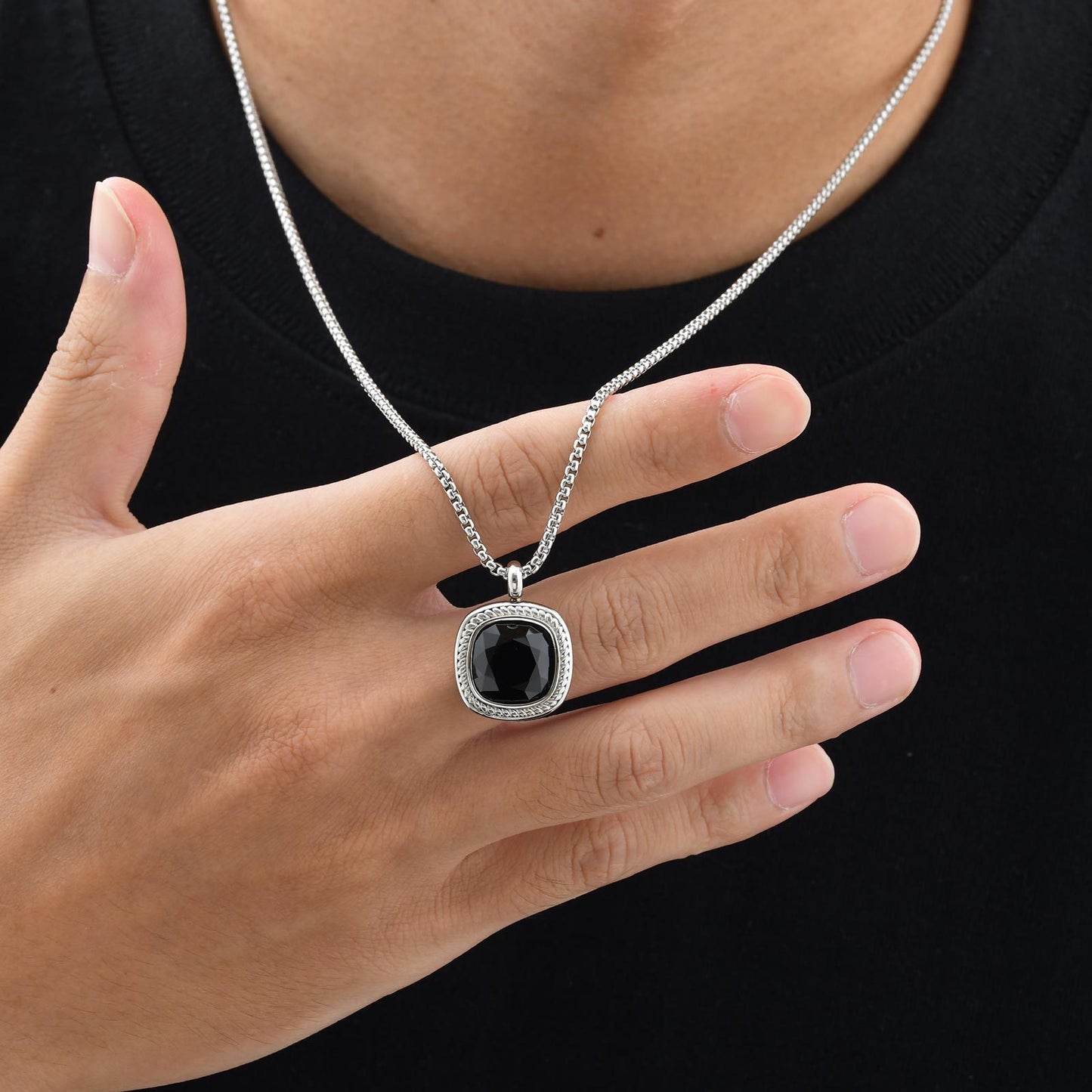 Planderful Titanium Steel Square Pendant for Men Versatile