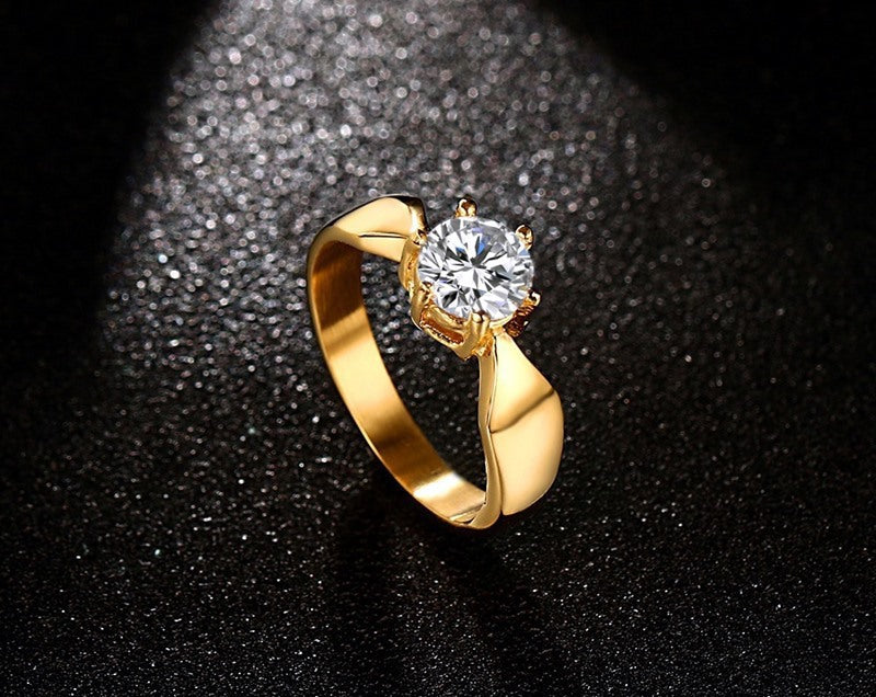 Japanese And Korean Popular Jewelry Wholesale Women's Ring 7MM Titanium Steel Claw Inlaid With Zircon