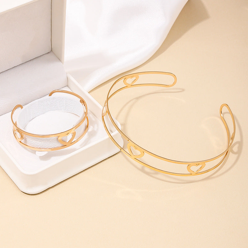 Stylish Metal Love Ring Women's Collar Bracelet and Necklace Gift Set