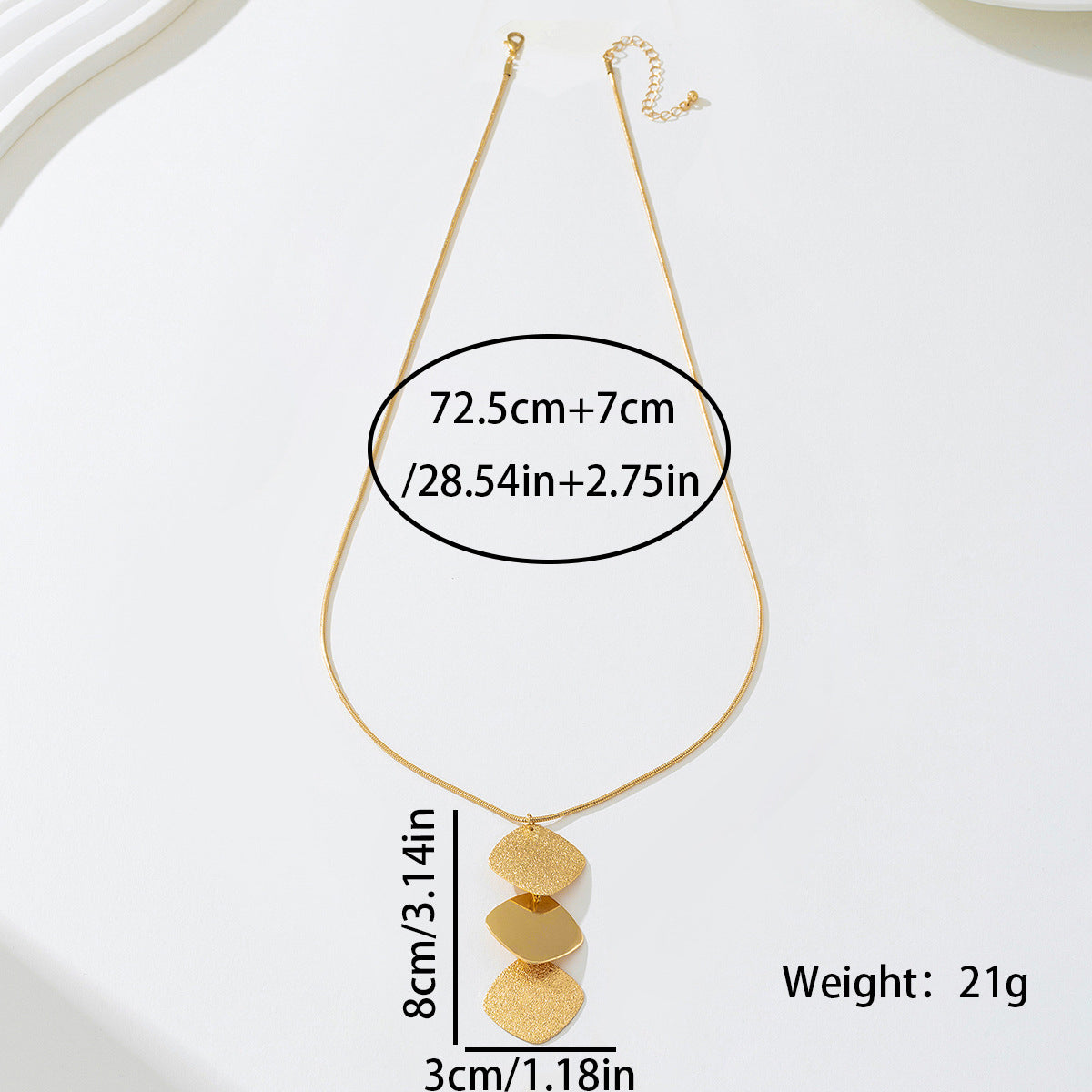 Planderful Vienna Verve Necklace – Fashionable and Versatile Design