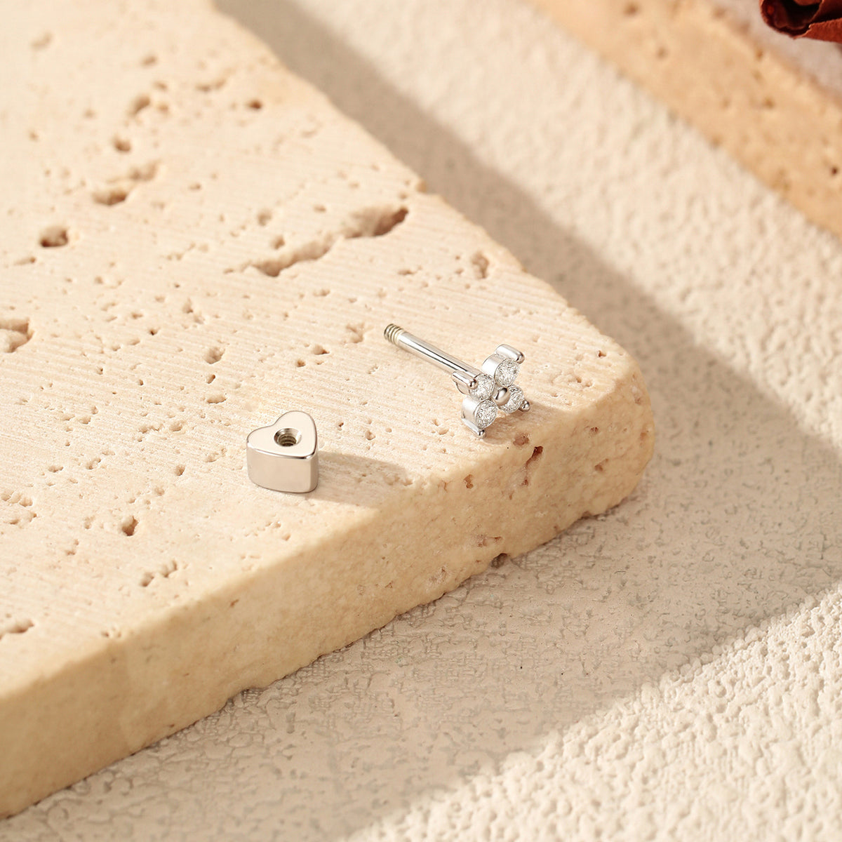 925 Sterling Silver Clover Heart Moissanite Threaded Stud Earring