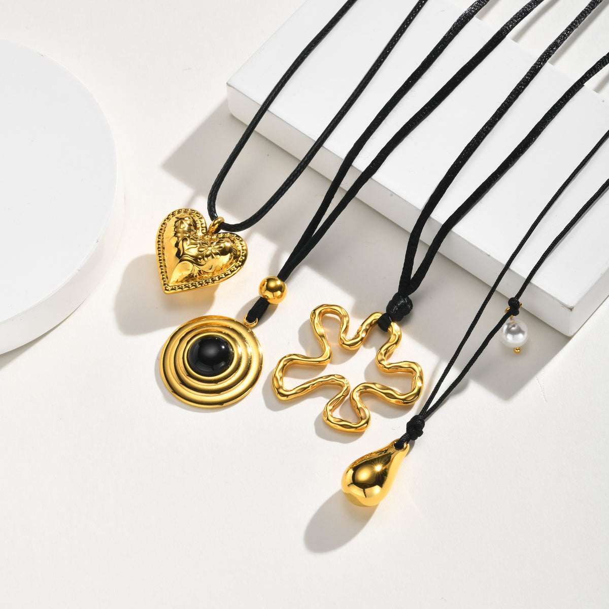 Stainless Steel Geometric Hollow Pendant Star Conch Small Flower Wax Rope Necklace